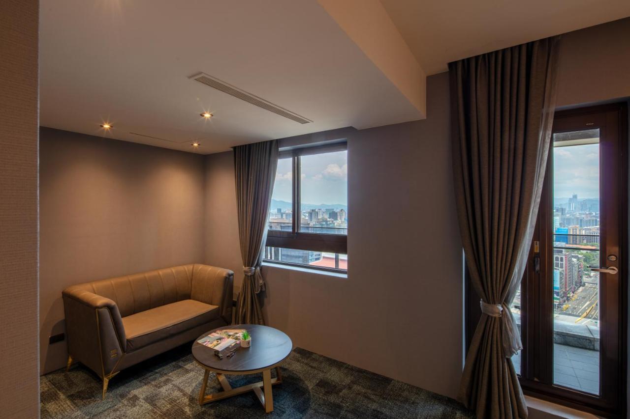 Roaders Plus Hotel - Taipei Station Habitación foto